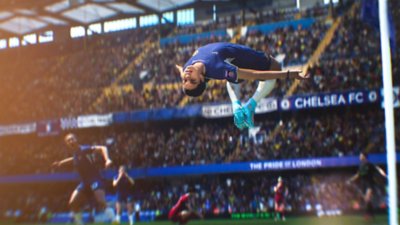 EA Sports FC 24'ten, ters takla atan bir oyuncuyu gösteren ekran görüntüsü